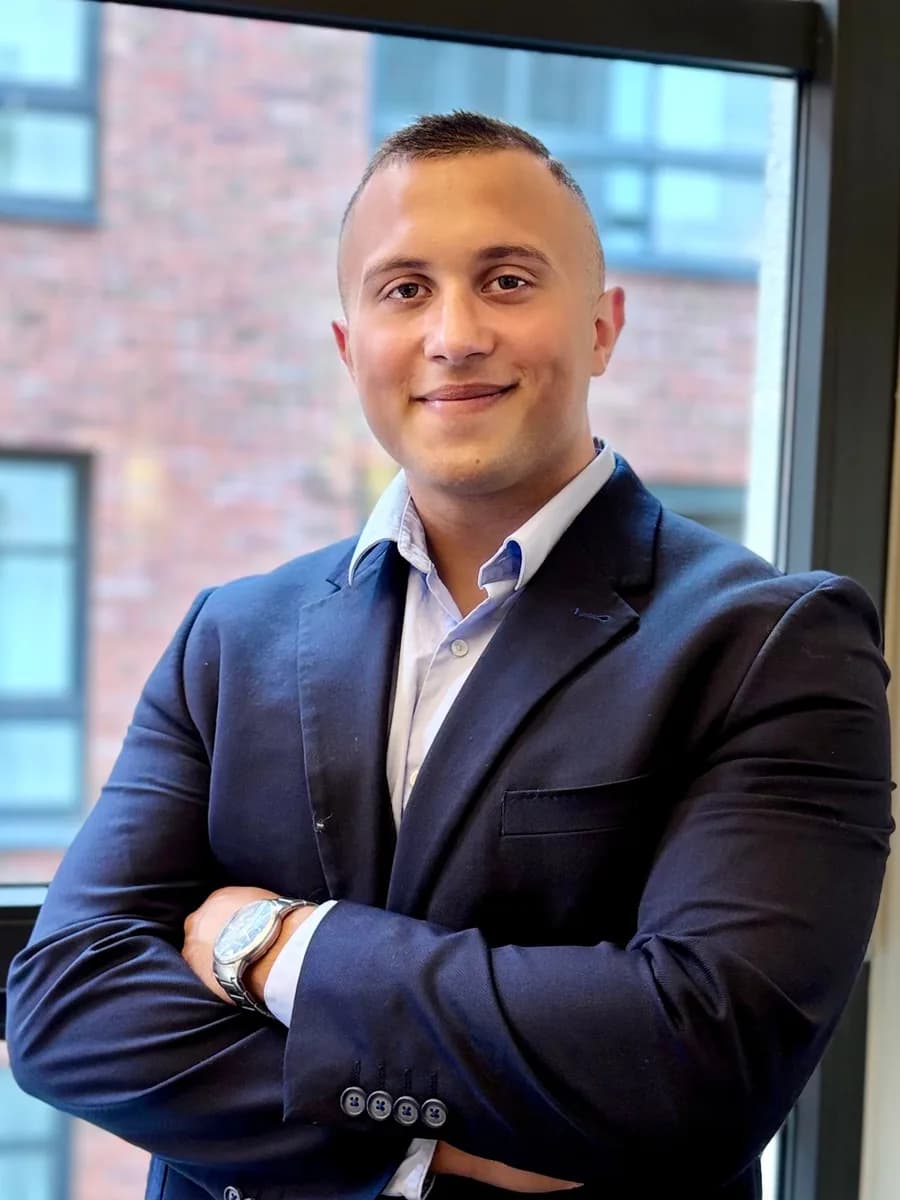 Dejan Meduric, Kundenberatung bei officehafen