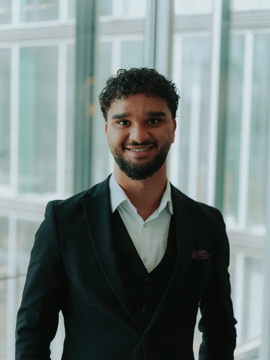 Tarik Elschiehaby, Strategieberater bei officehafen